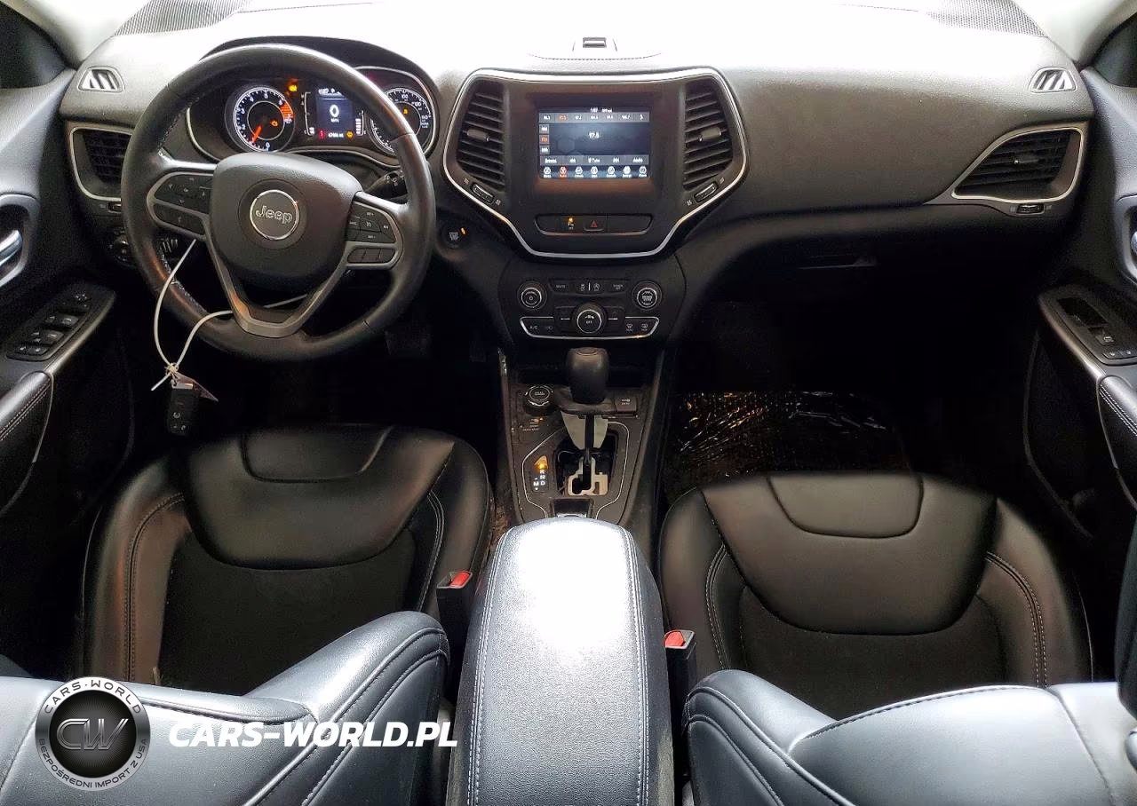 2019 Jeep Cherokee Latitude Plus VIN:1C4PJMLB2KD372063 - 8
