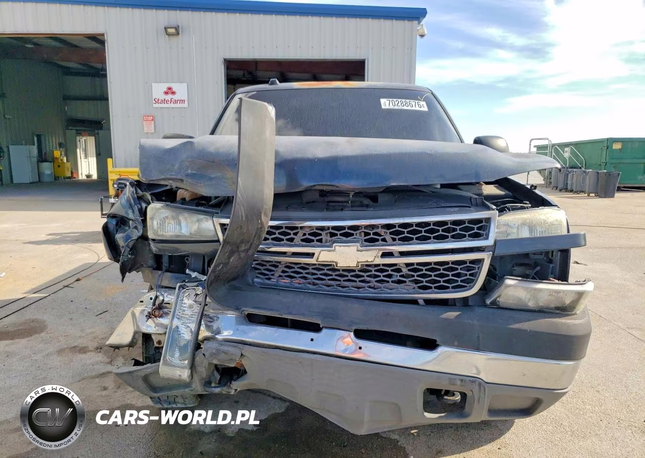 2005 Chevrolet Silverado C2500 Heavy Duty VIN:1GCHC29UX5E264154 - 5