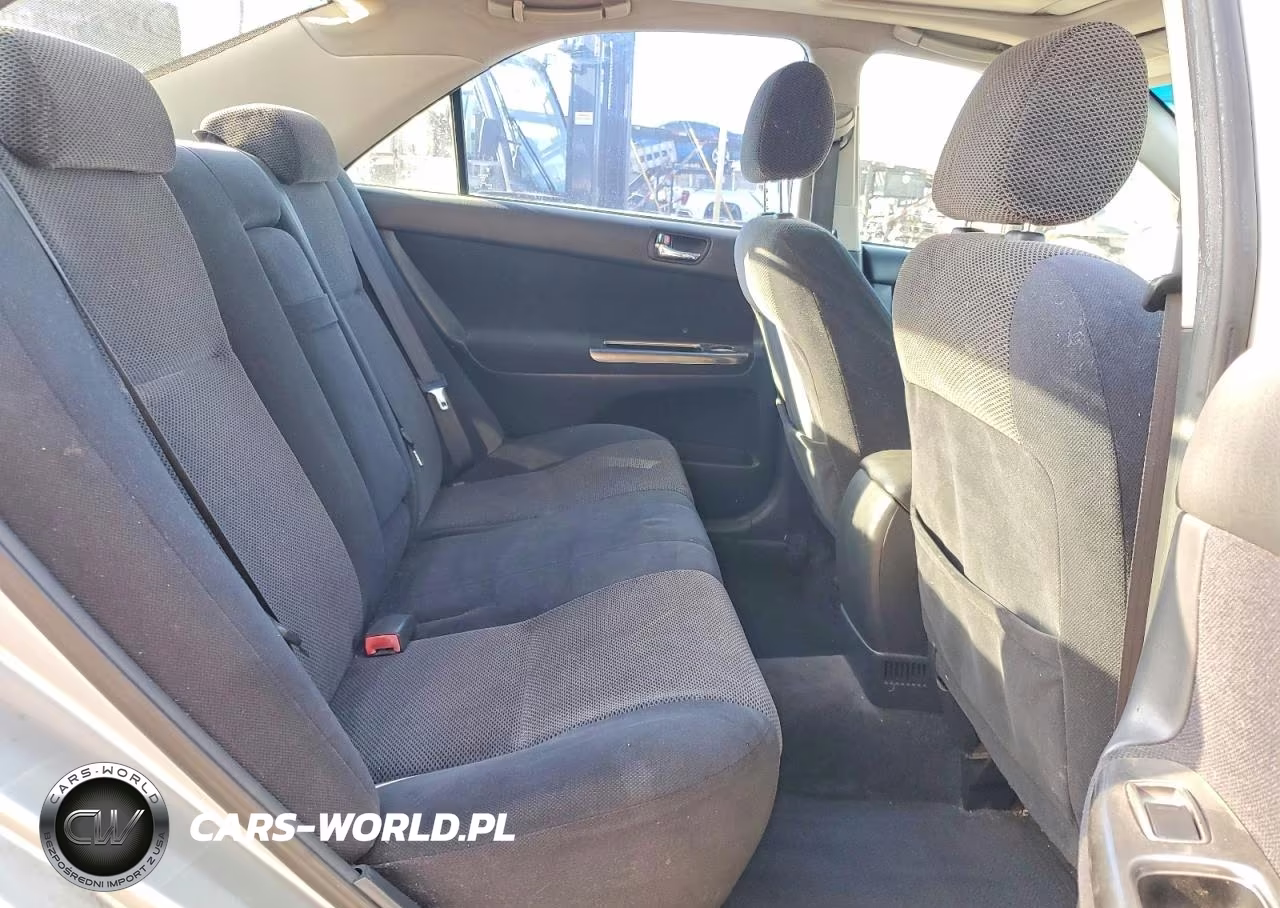 2002 Toyota Camry Se VIN:JTDBE32KX20079822 - 10