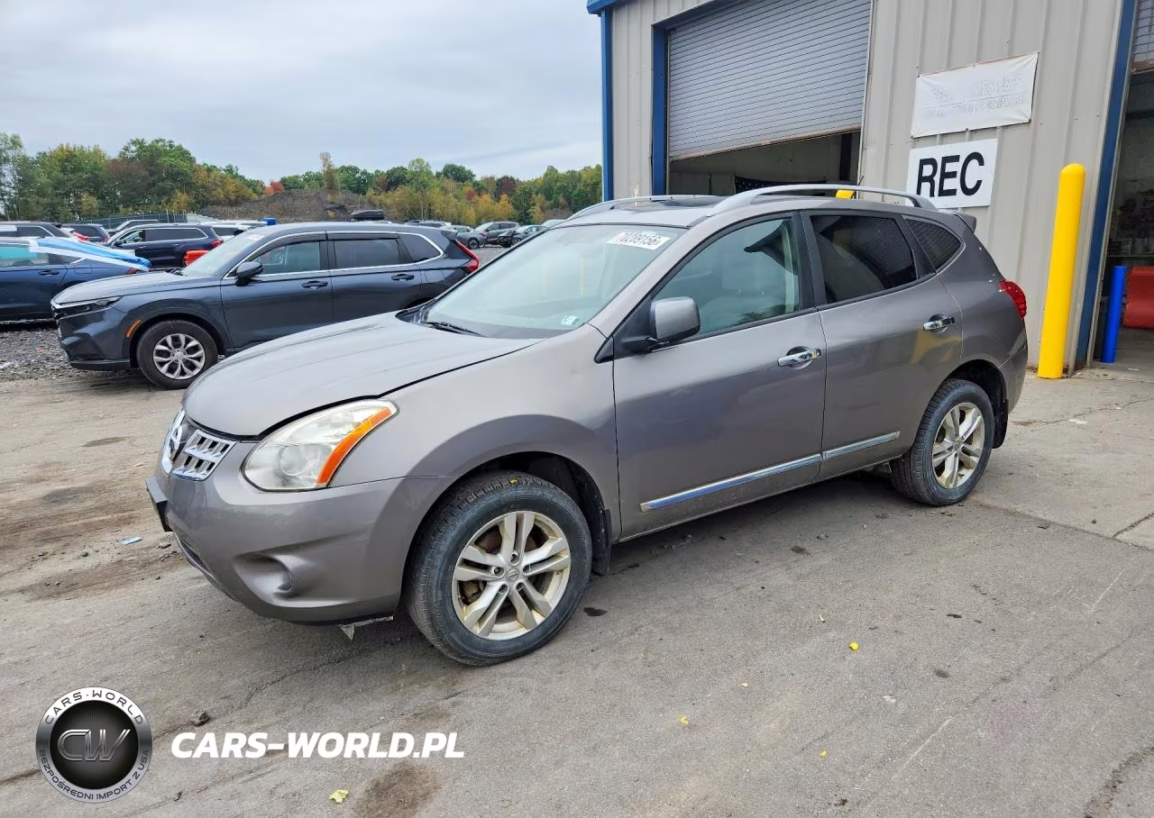 2013 Nissan Rogue S