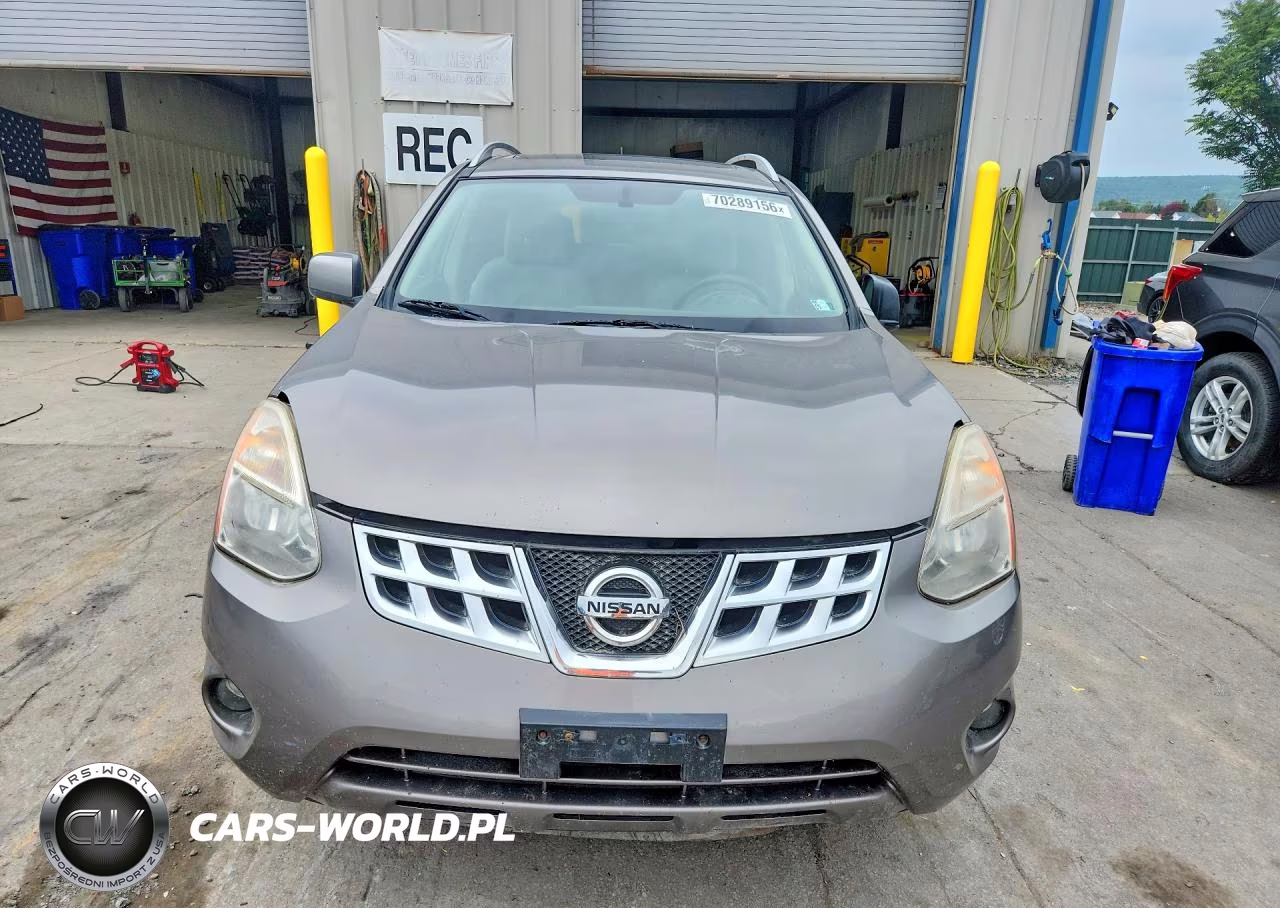 2013 Nissan Rogue S VIN:JN8AS5MV2DW658377 - 5