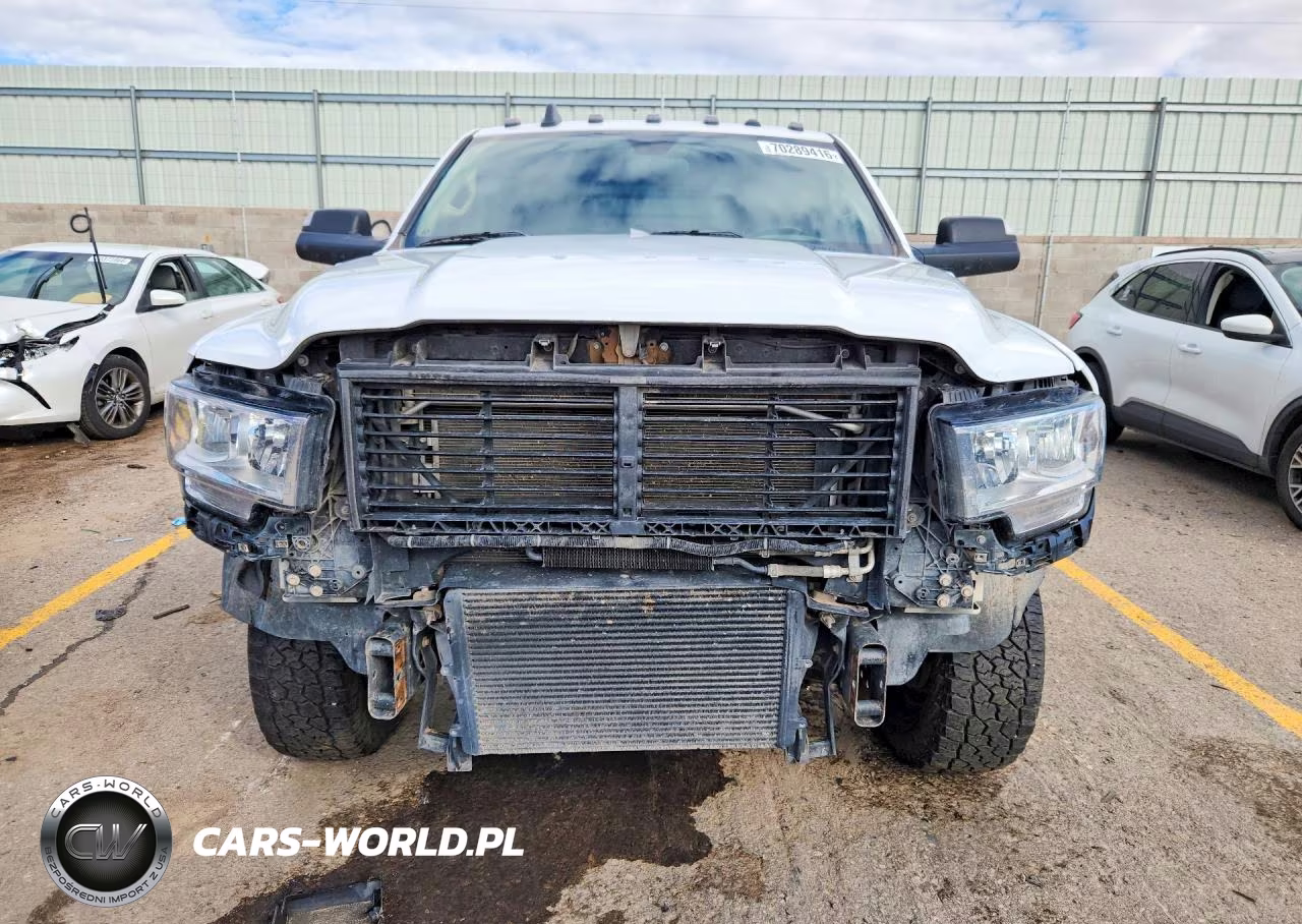 2020 Ram 3500 VIN:3C7WRTCLXLG234317 - 5