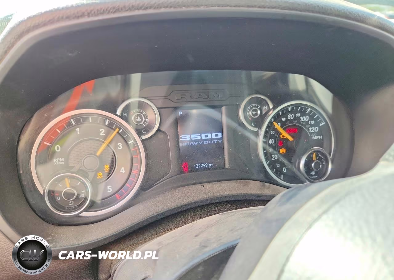 2020 Ram 3500 VIN:3C7WRTCLXLG234317 - 9