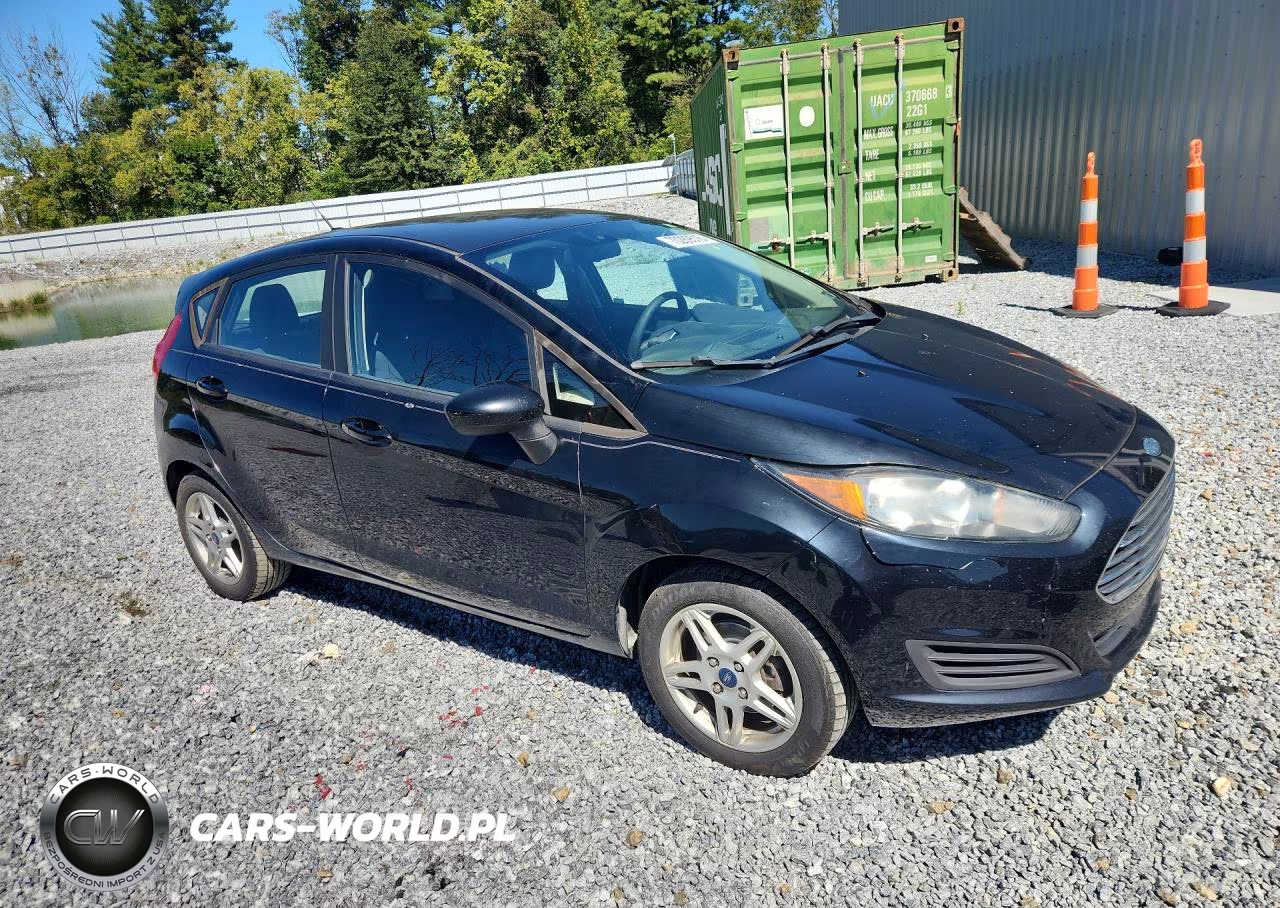 2018 Ford Fiesta Se VIN:3FADP4EJ8JM133650 - 4