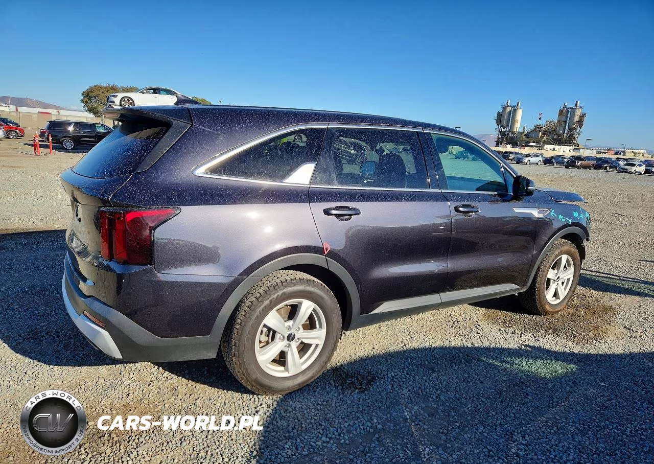 2025 Kia Sorento Lx VIN:5XYRG4JC9SG334799 - 3