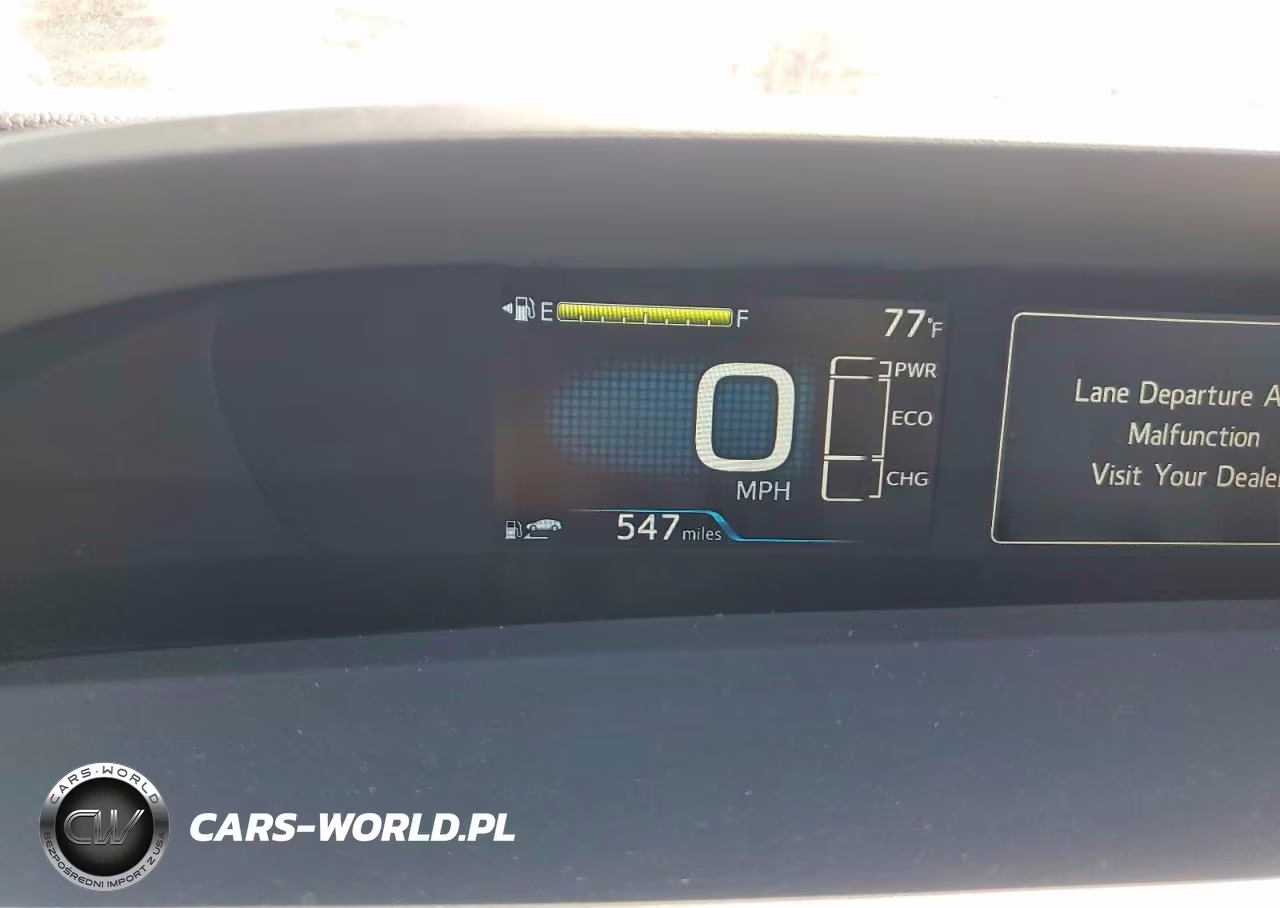 2020 Toyota Prius Prime Le VIN:JTDKARFP1L3156307 - 9