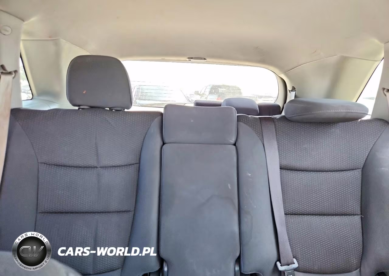 2011 Kia Sorento Lx VIN:5XYKT4A16BG053328 - 10