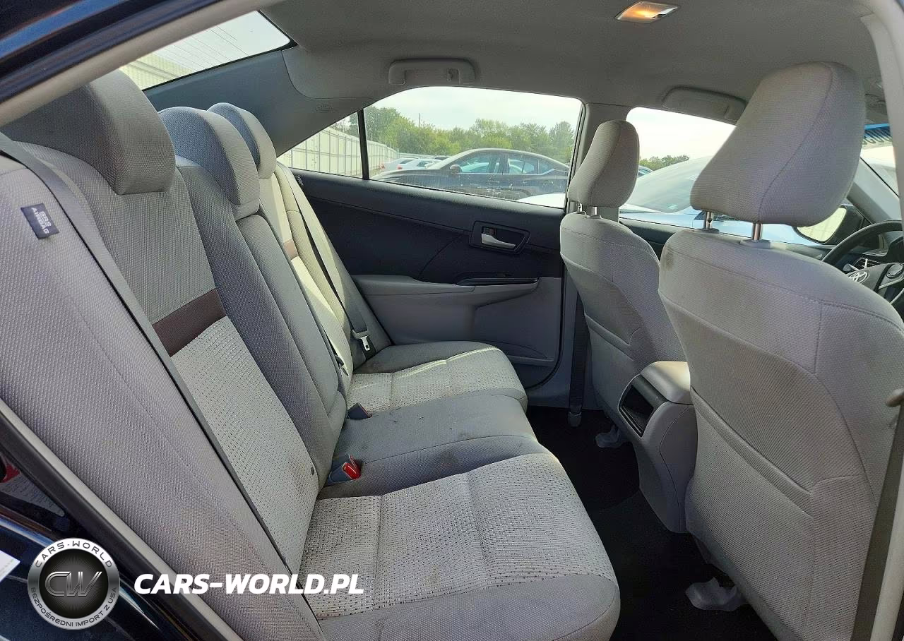 2014 Toyota Camry Le VIN:4T4BF1FK1ER361762 - 10