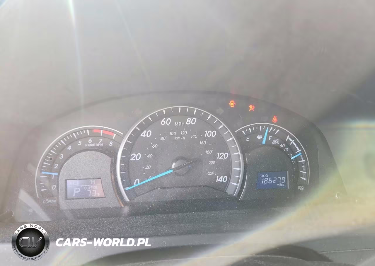2014 Toyota Camry Le VIN:4T4BF1FK1ER361762 - 9