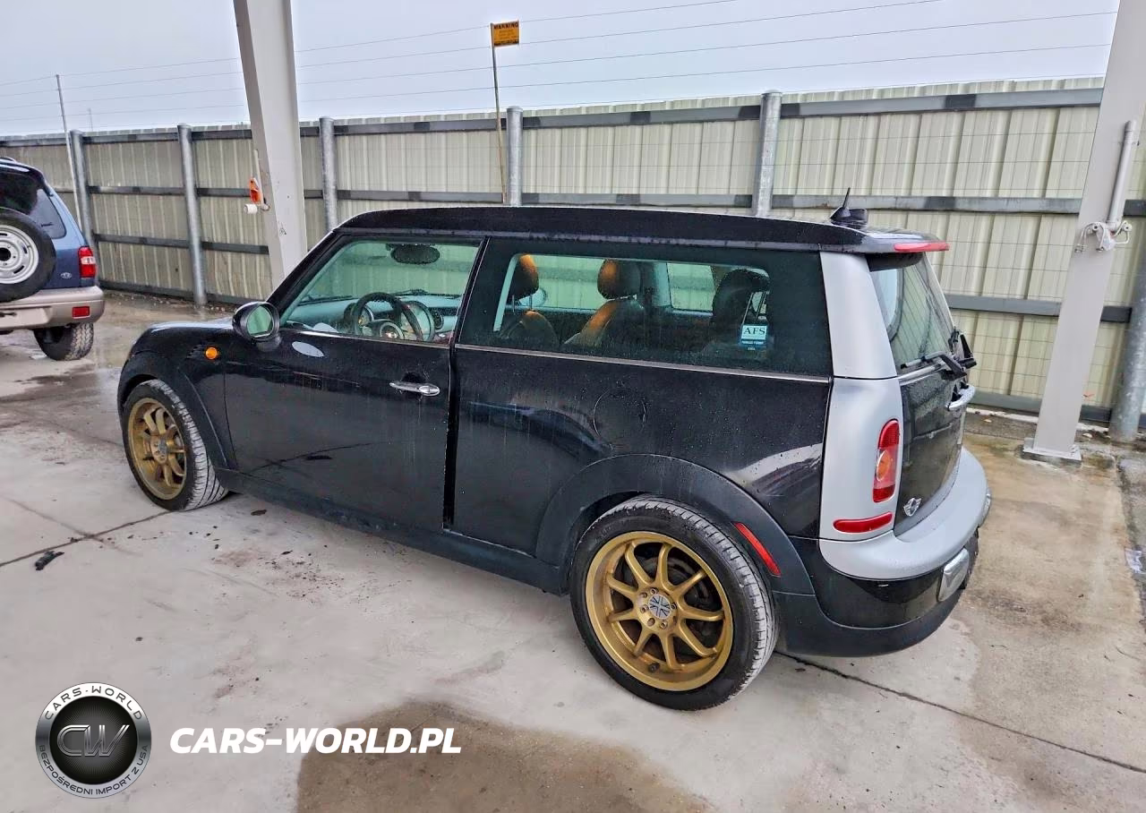 2009 Mini Cooper Clubman VIN:WMWML33569TX34202 - 2