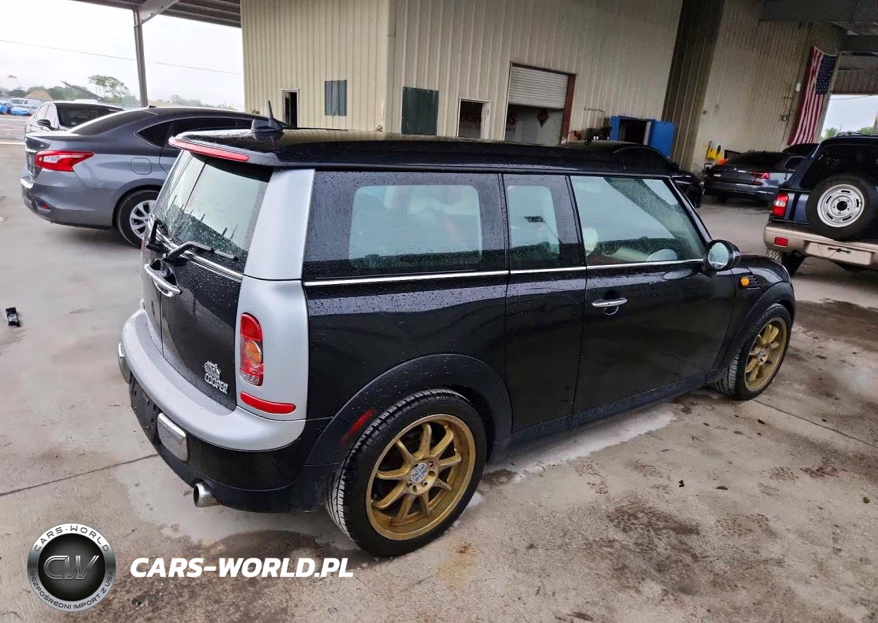 2009 Mini Cooper Clubman VIN:WMWML33569TX34202 - 3