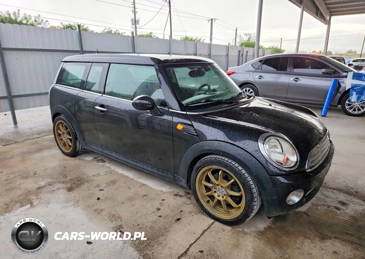 2009 Mini Cooper Clubman VIN:WMWML33569TX34202 - 4
