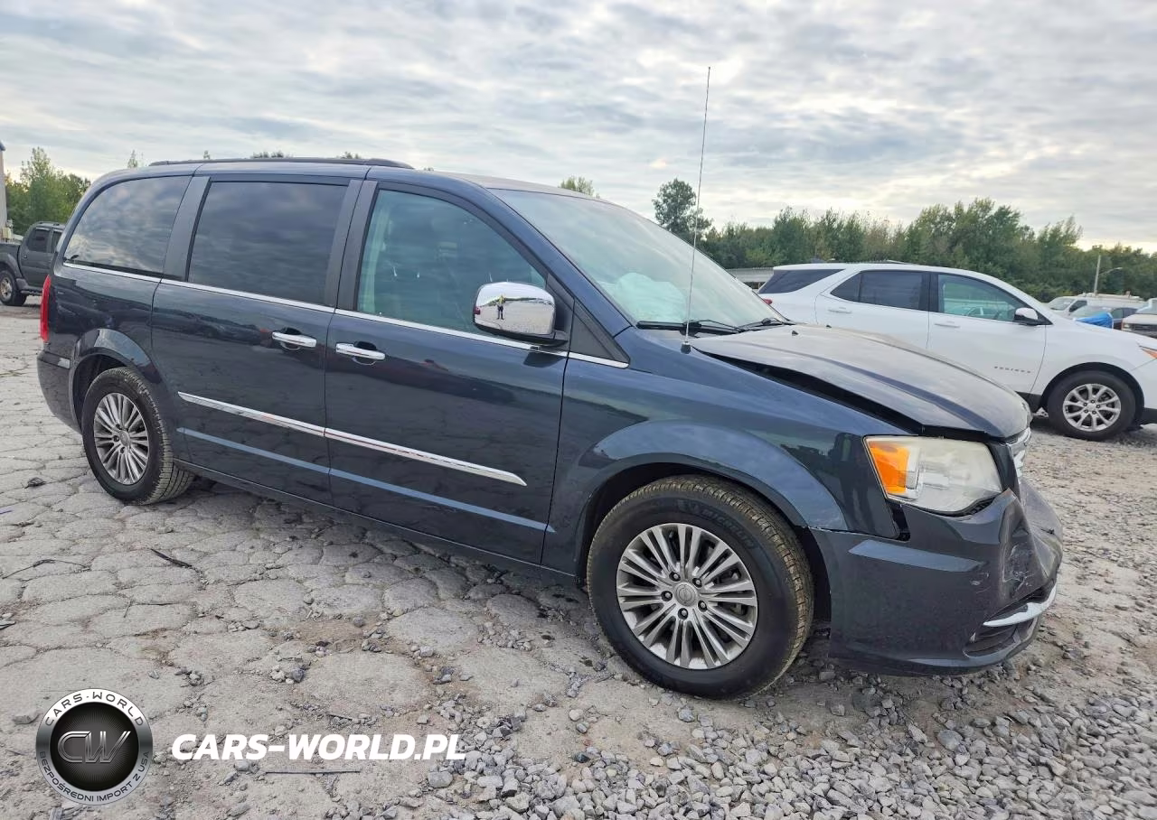 2014 Chrysler Town & Country Touring L VIN:2C4RC1CG7ER108058 - 4