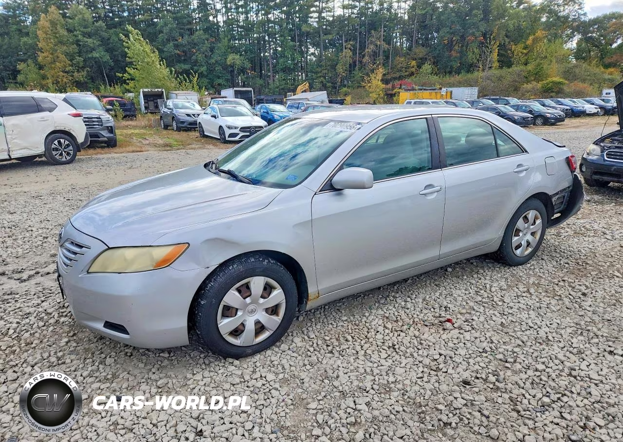 2007 Toyota Camry Ce – zdjęcie 1 z 12