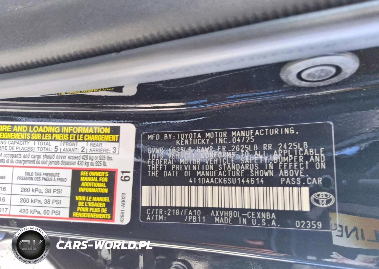 2025 Toyota Camry Le VIN:4T1DAACK6SU144614 - 12
