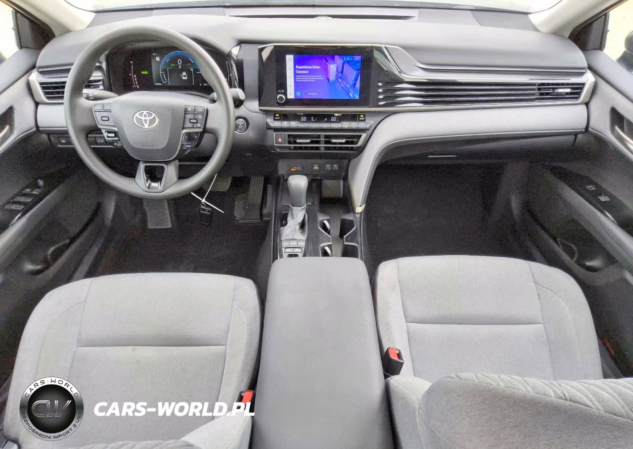 2025 Toyota Camry Le VIN:4T1DAACK6SU144614 - 8