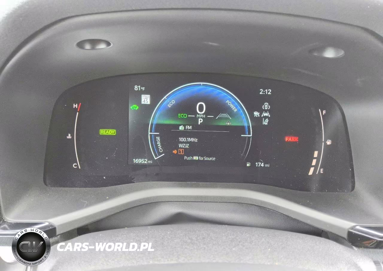 2025 Toyota Camry Le VIN:4T1DAACK6SU144614 - 9