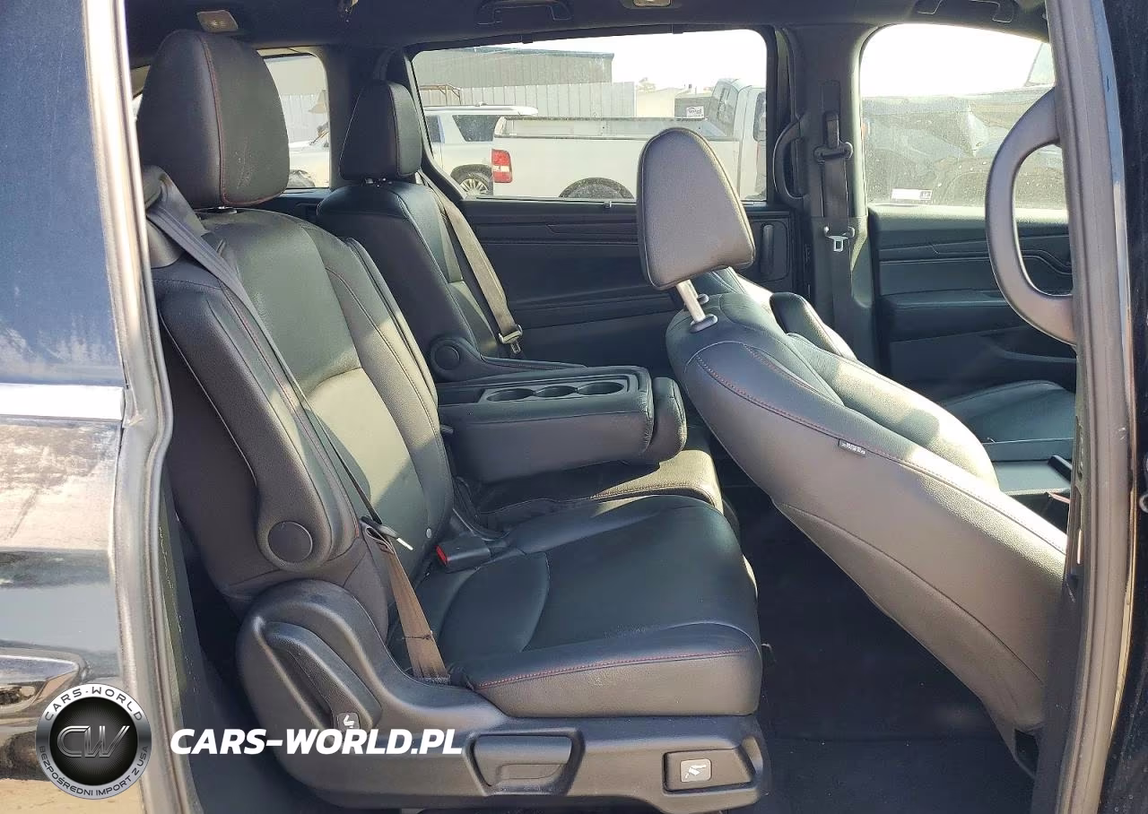 2023 Honda Odyssey Sport-L VIN:5FNRL6H71PB027738 - 11