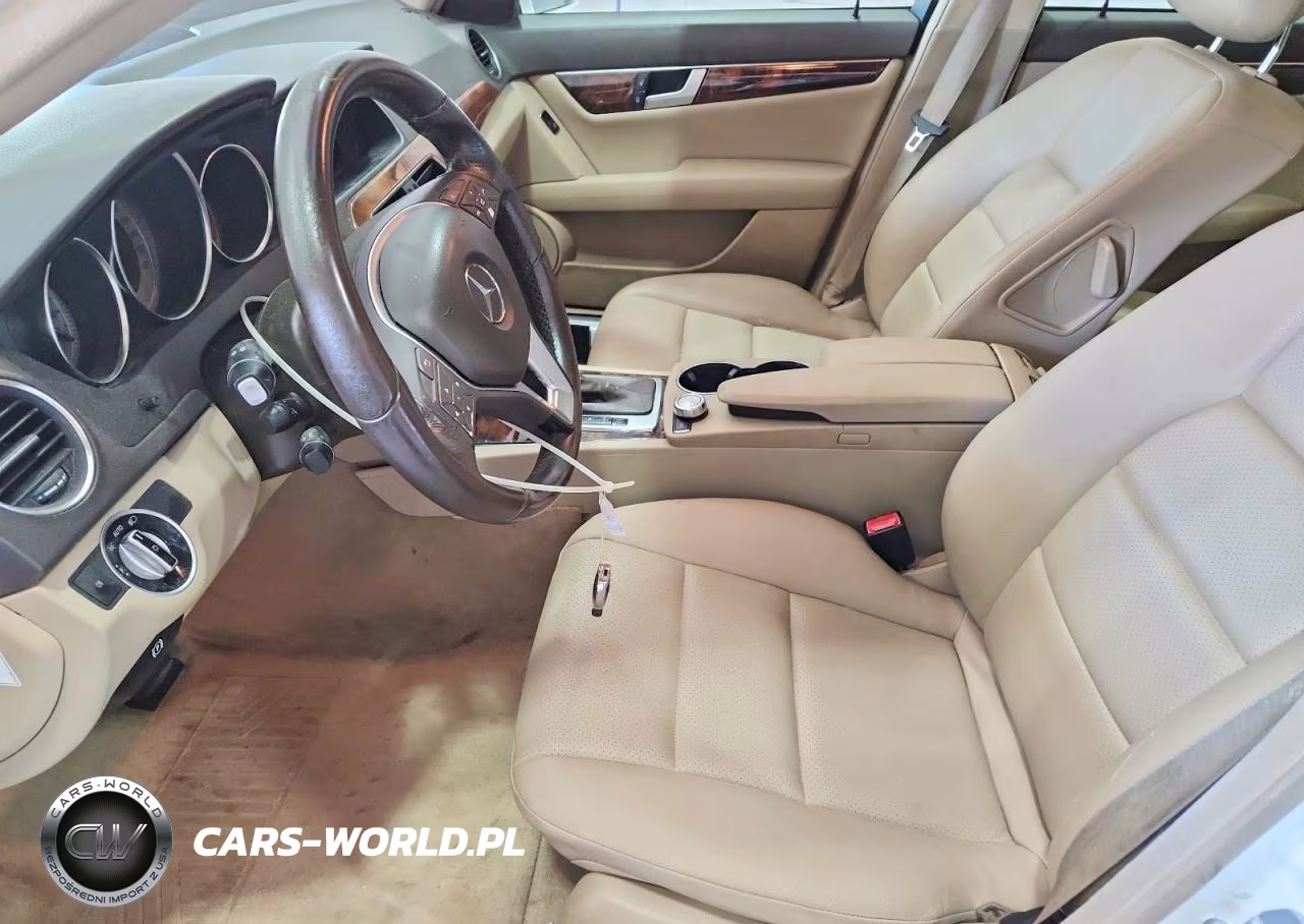 2013 Mercedes-Benz C 300 4Matic VIN:WDDGF8AB8DR247558 - 7