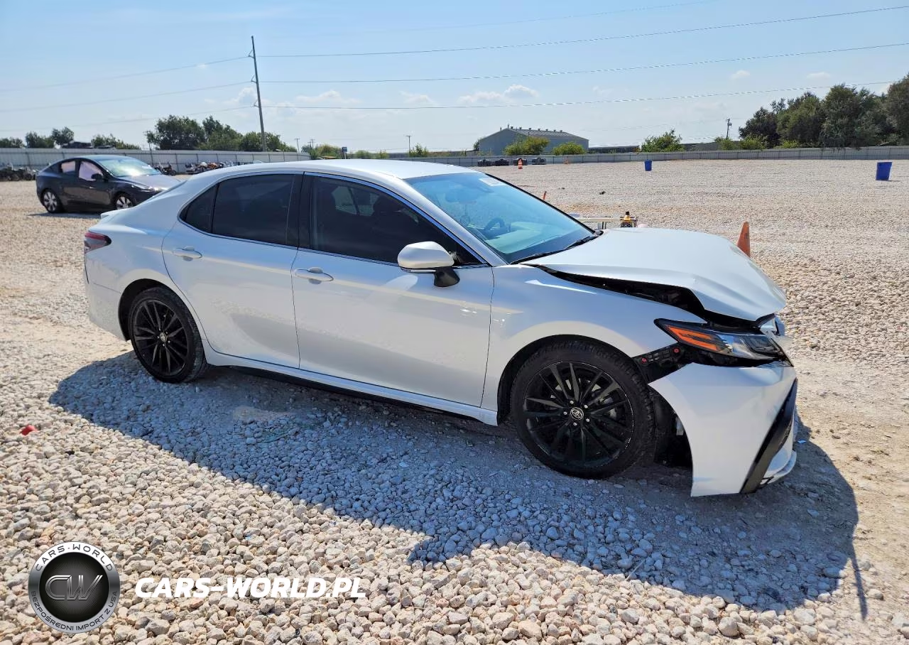 2022 Toyota Camry Xse VIN:4T1K61AK1NU030665 - 4