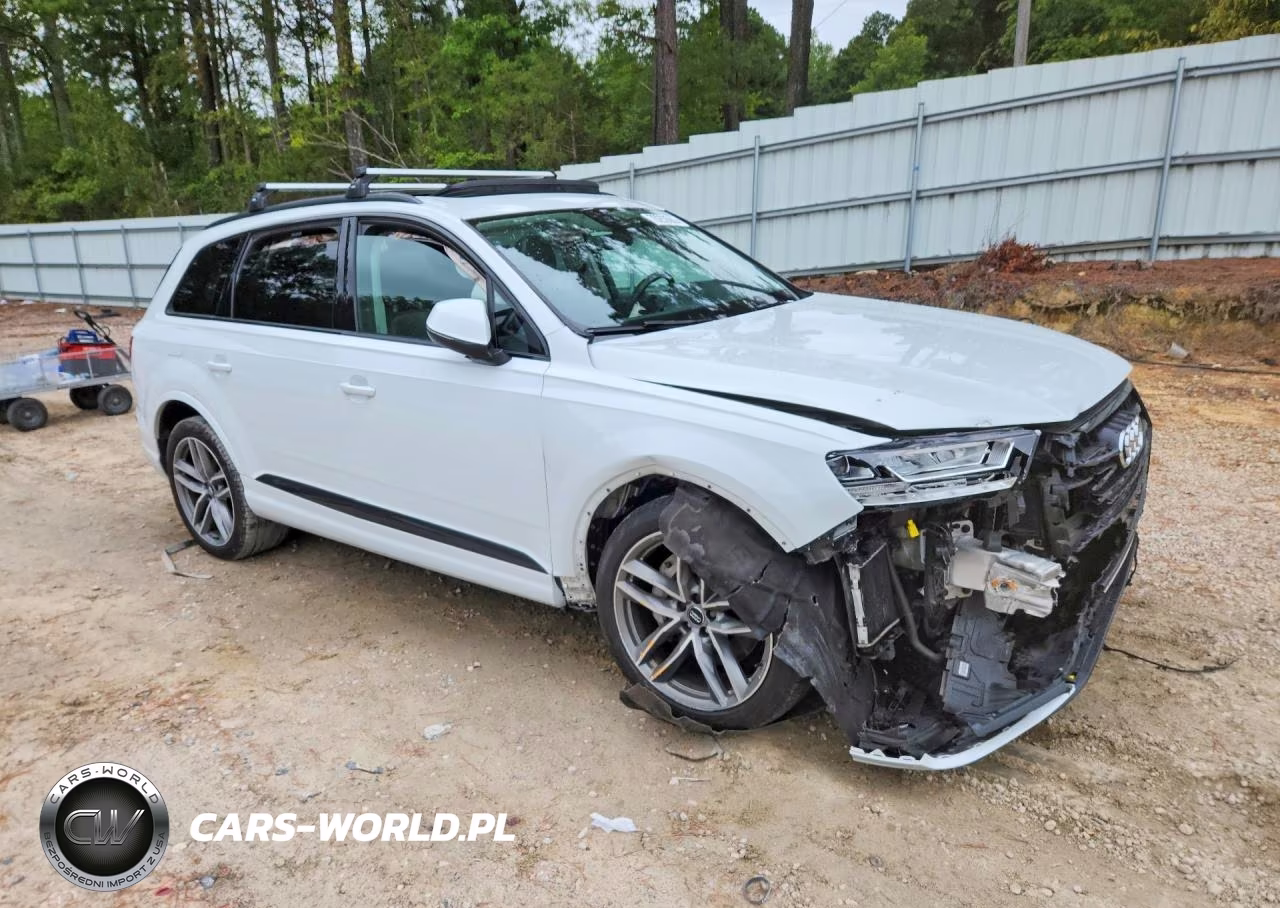 2018 Audi Q7 Prestige VIN:WA1VAAF75JD037952 - 4