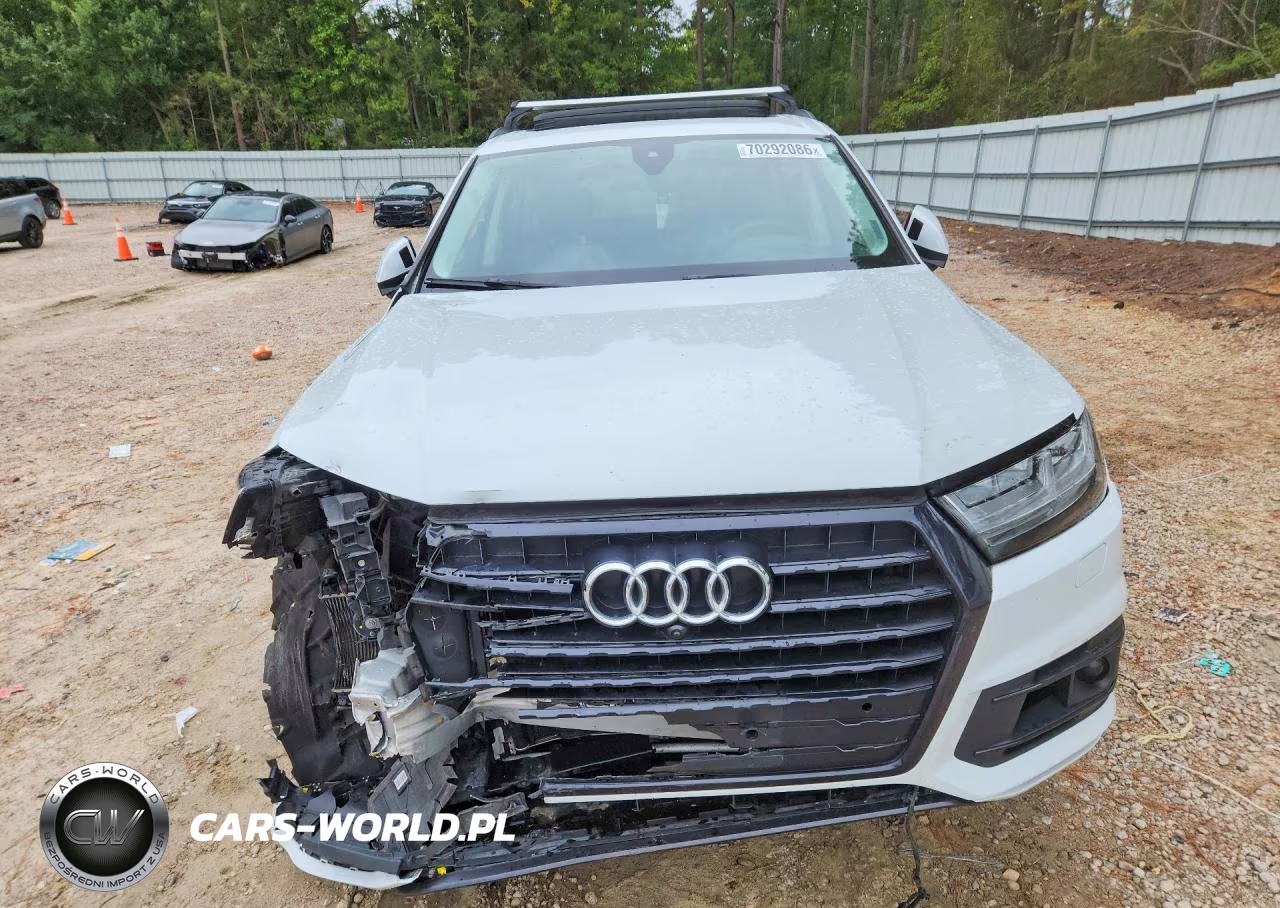 2018 Audi Q7 Prestige VIN:WA1VAAF75JD037952 - 5