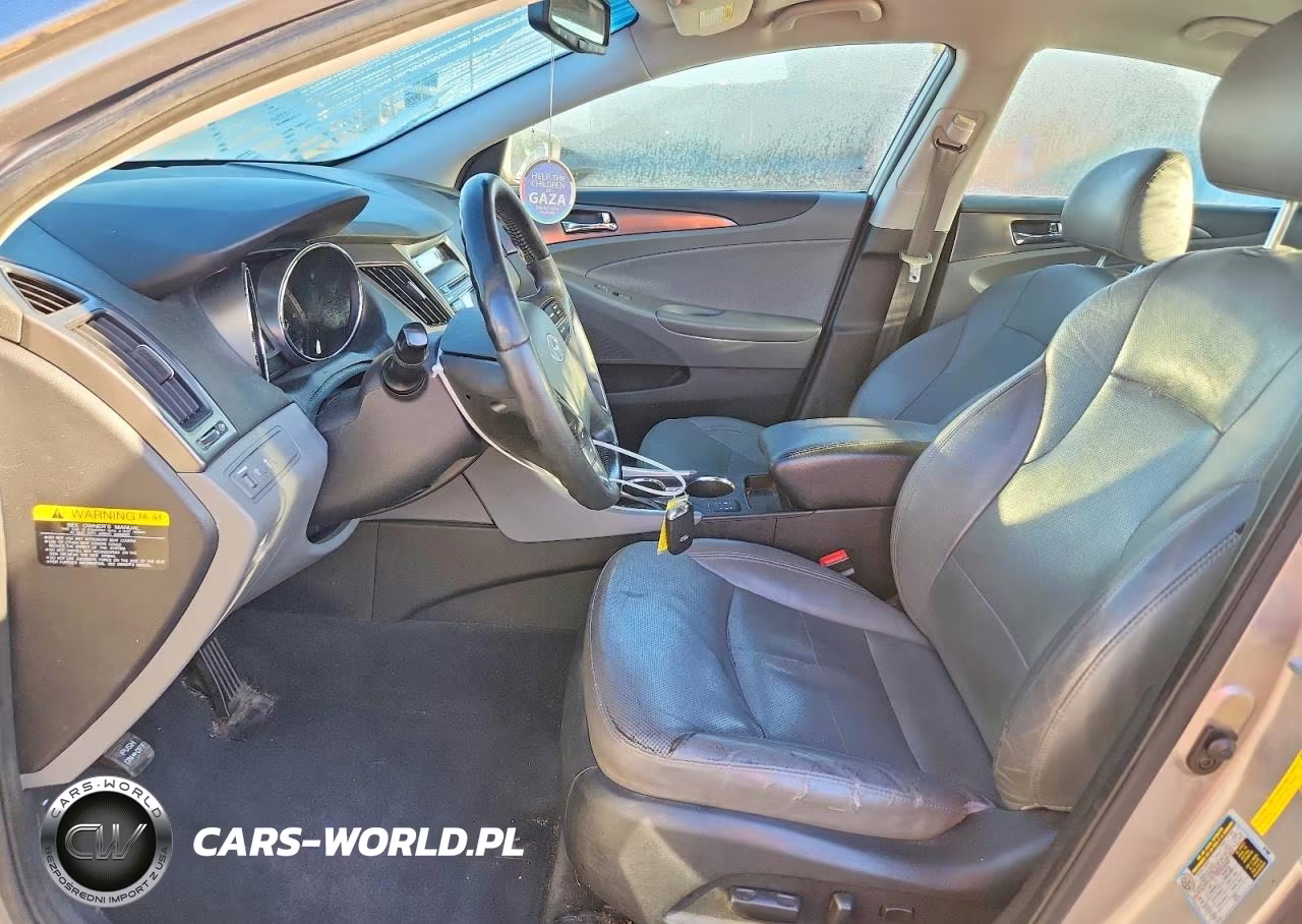 2012 Hyundai Sonata Hybrid VIN:KMHEC4A42CA046669 - 7