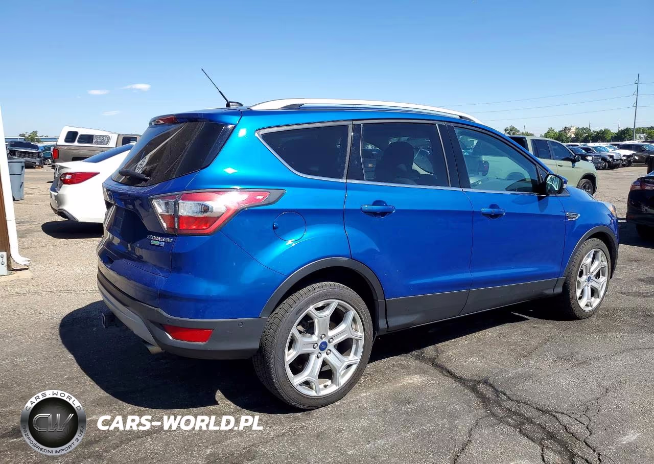 2017 Ford Escape Titanium VIN:1FMCU9J95HUB43612 - 3
