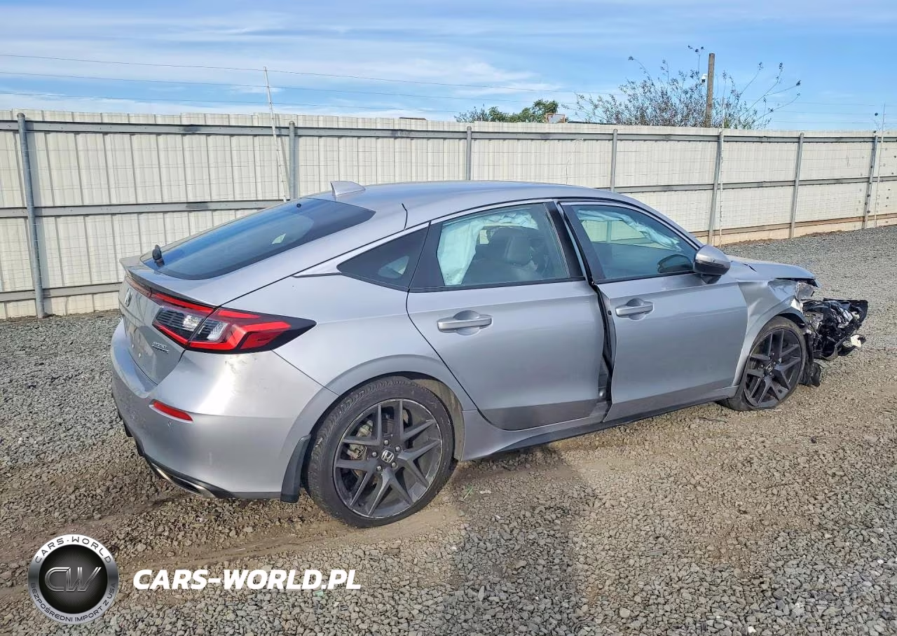 2024 Honda Civic Sport VIN:19XFL1H80RE014857 - 3