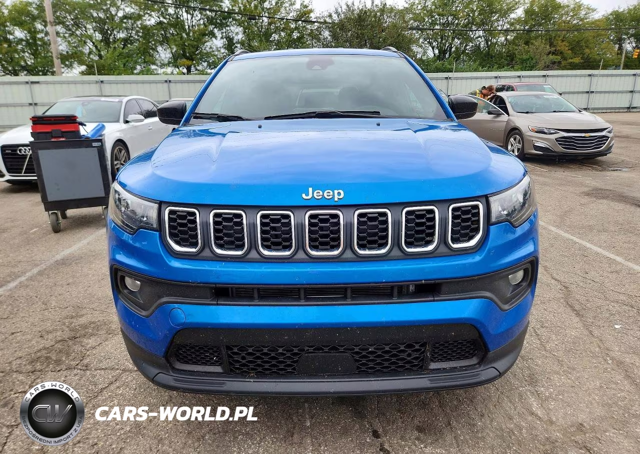 2025 Jeep Compass Latitude VIN:3C4NJDBNXST534941 - 5
