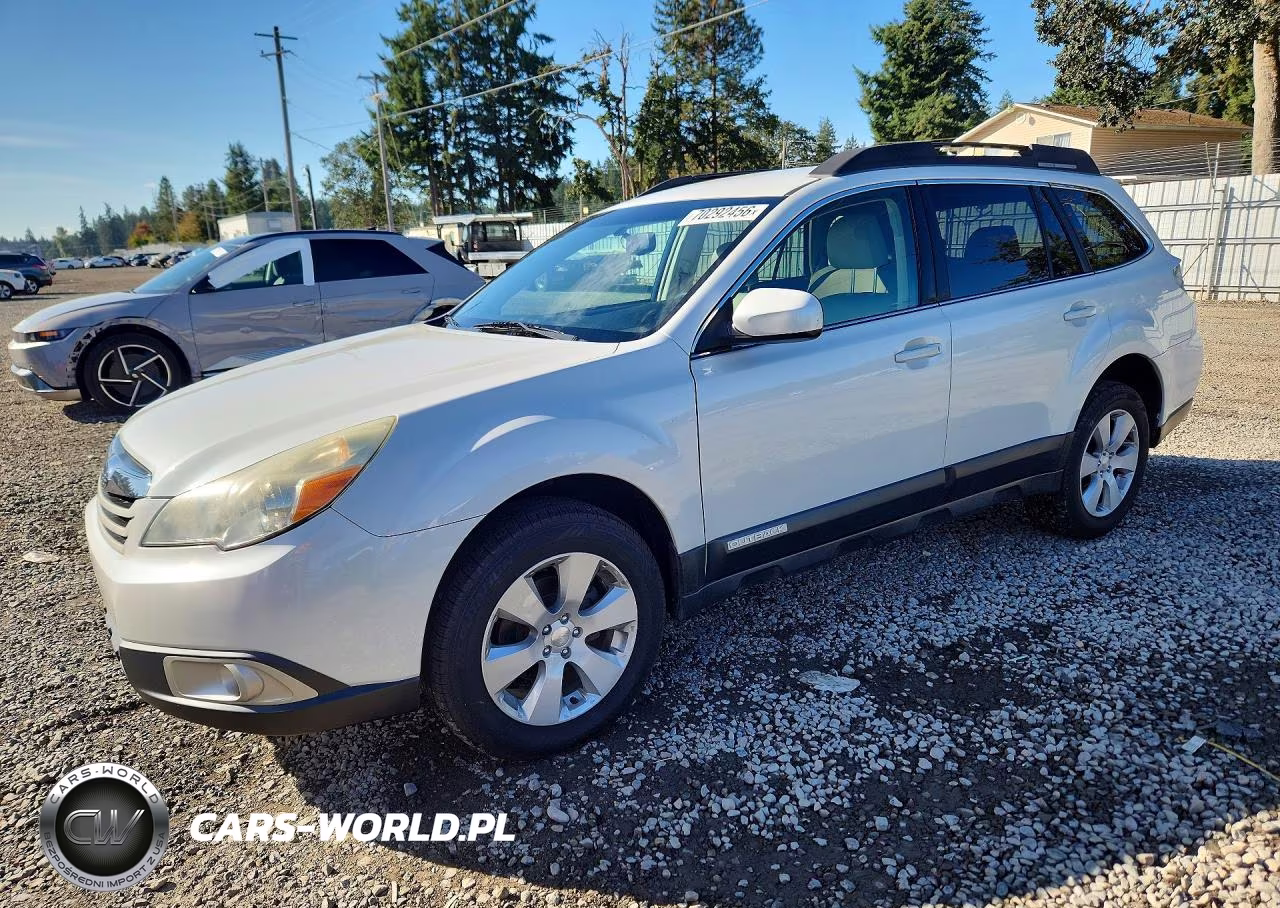 2010 Subaru Outback 2.5I Premium