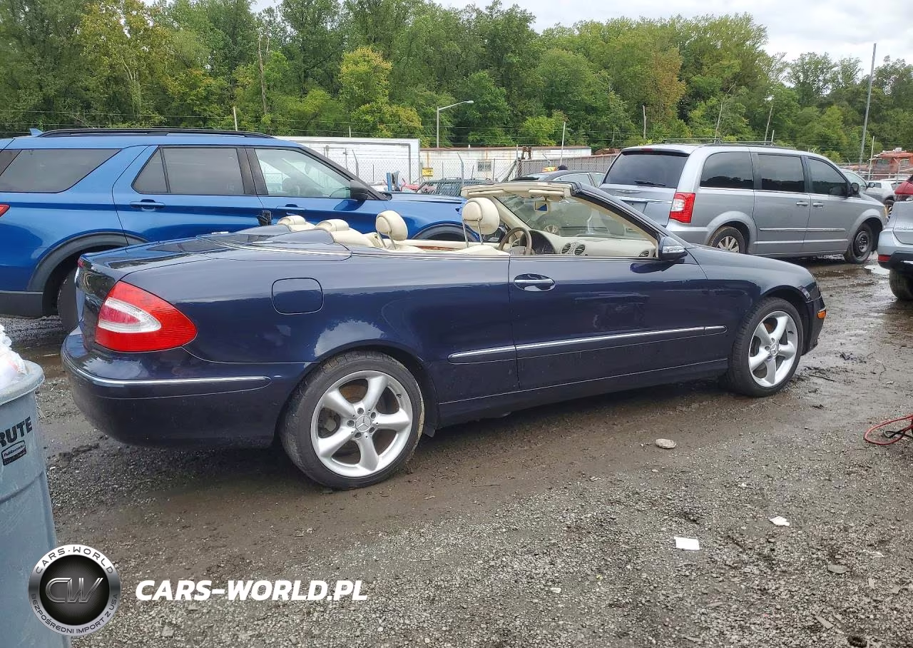 2004 Mercedes-Benz Clk 320 VIN:WDBTK65G84T023500 - 3