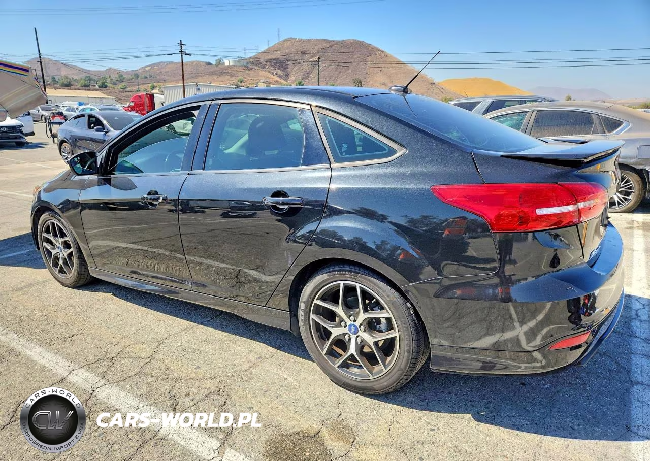 2015 Ford Focus Se VIN:1FADP3F27FL248993 - 2