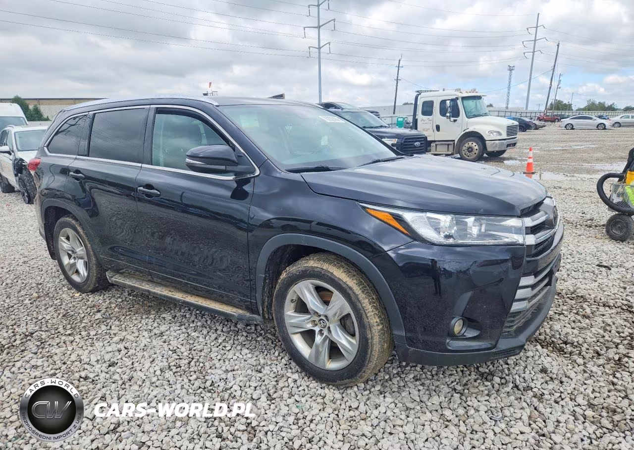 2017 Toyota Highlander Limited VIN:5TDDZRFH4HS462188 - 4