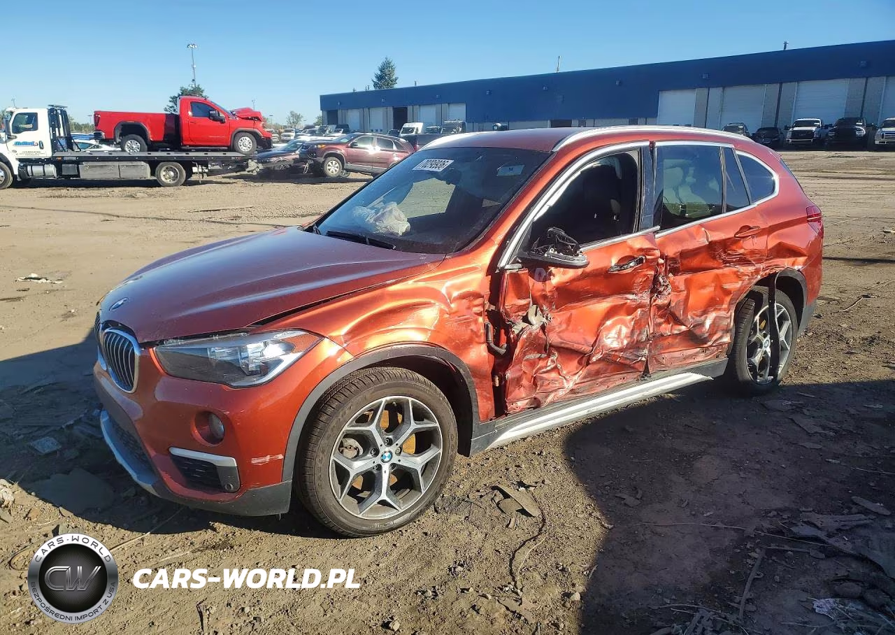 2018 BMW X1 xDrive28I VIN:WBXHT3C32J5K28977 - 1