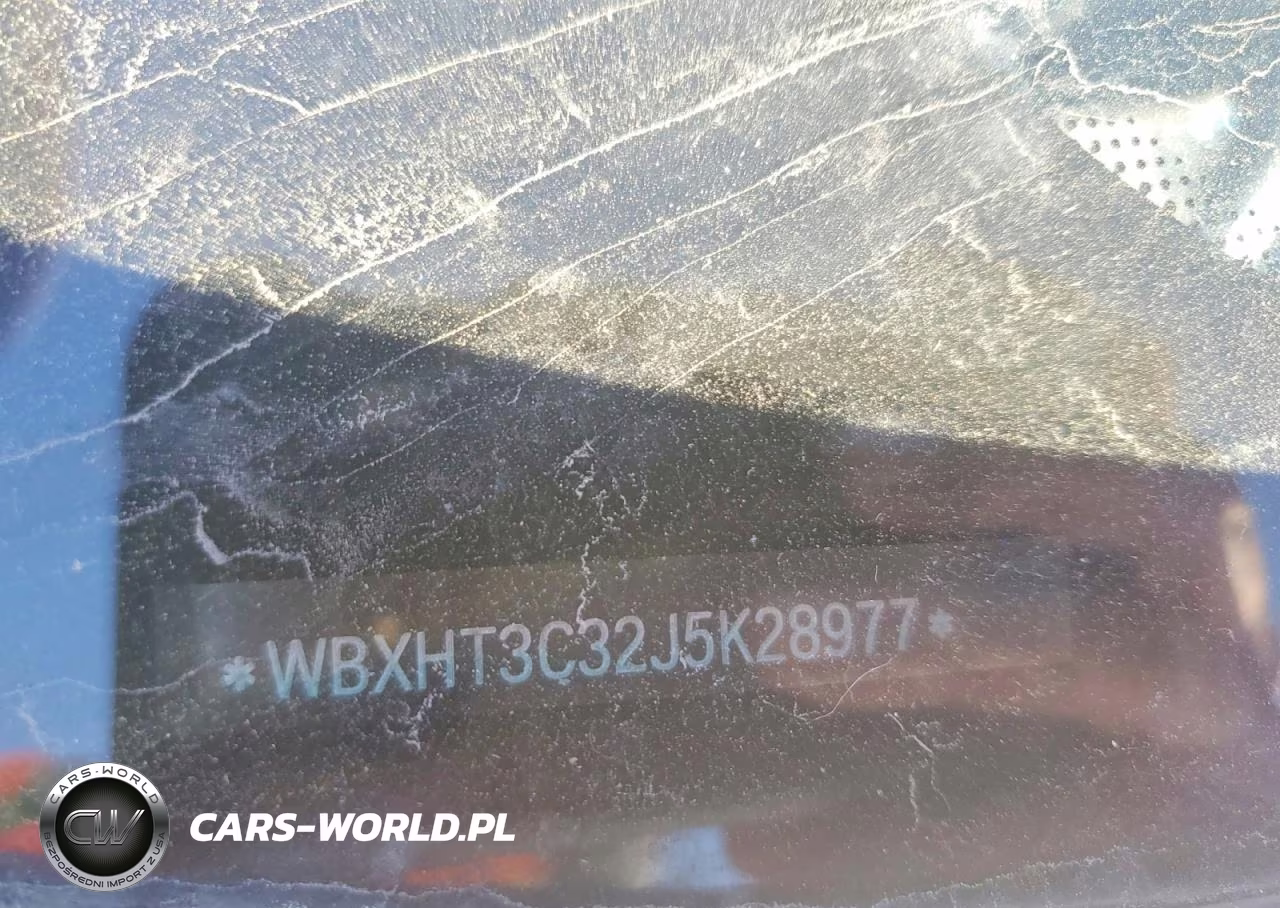 2018 BMW X1 xDrive28I VIN:WBXHT3C32J5K28977 - 13