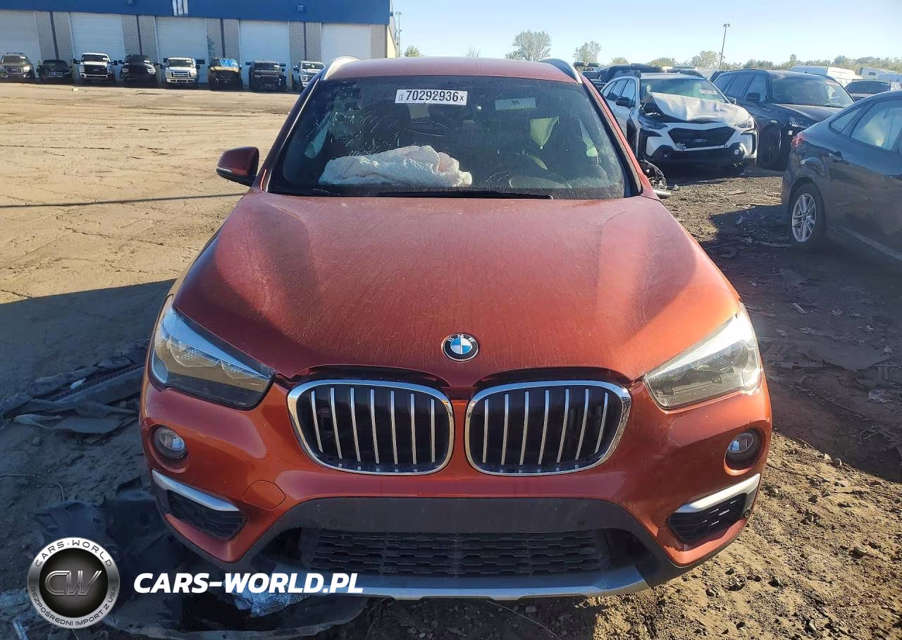 2018 BMW X1 xDrive28I VIN:WBXHT3C32J5K28977 - 5