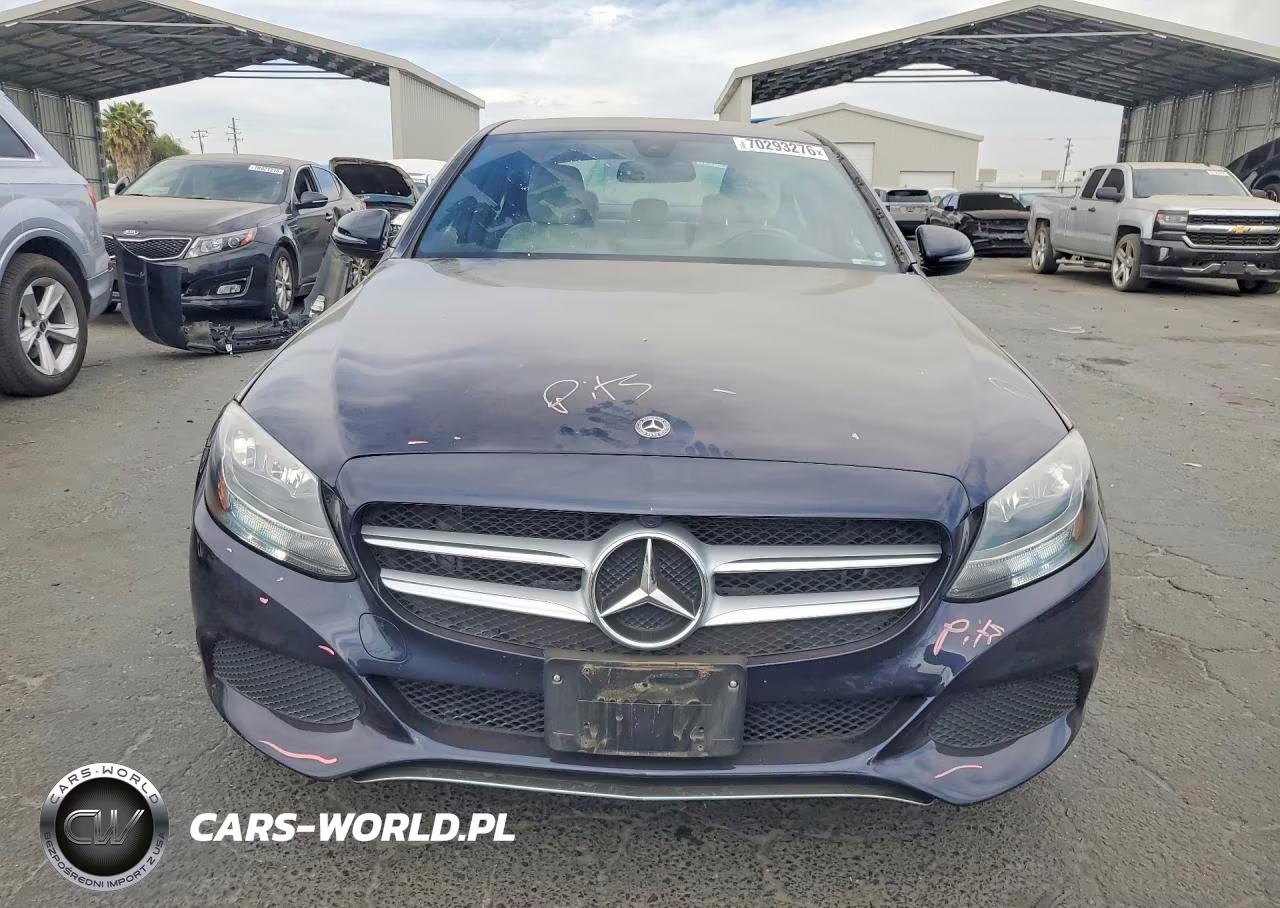 2018 Mercedes-Benz C 300 VIN:55SWF4JB1JU265415 - 5