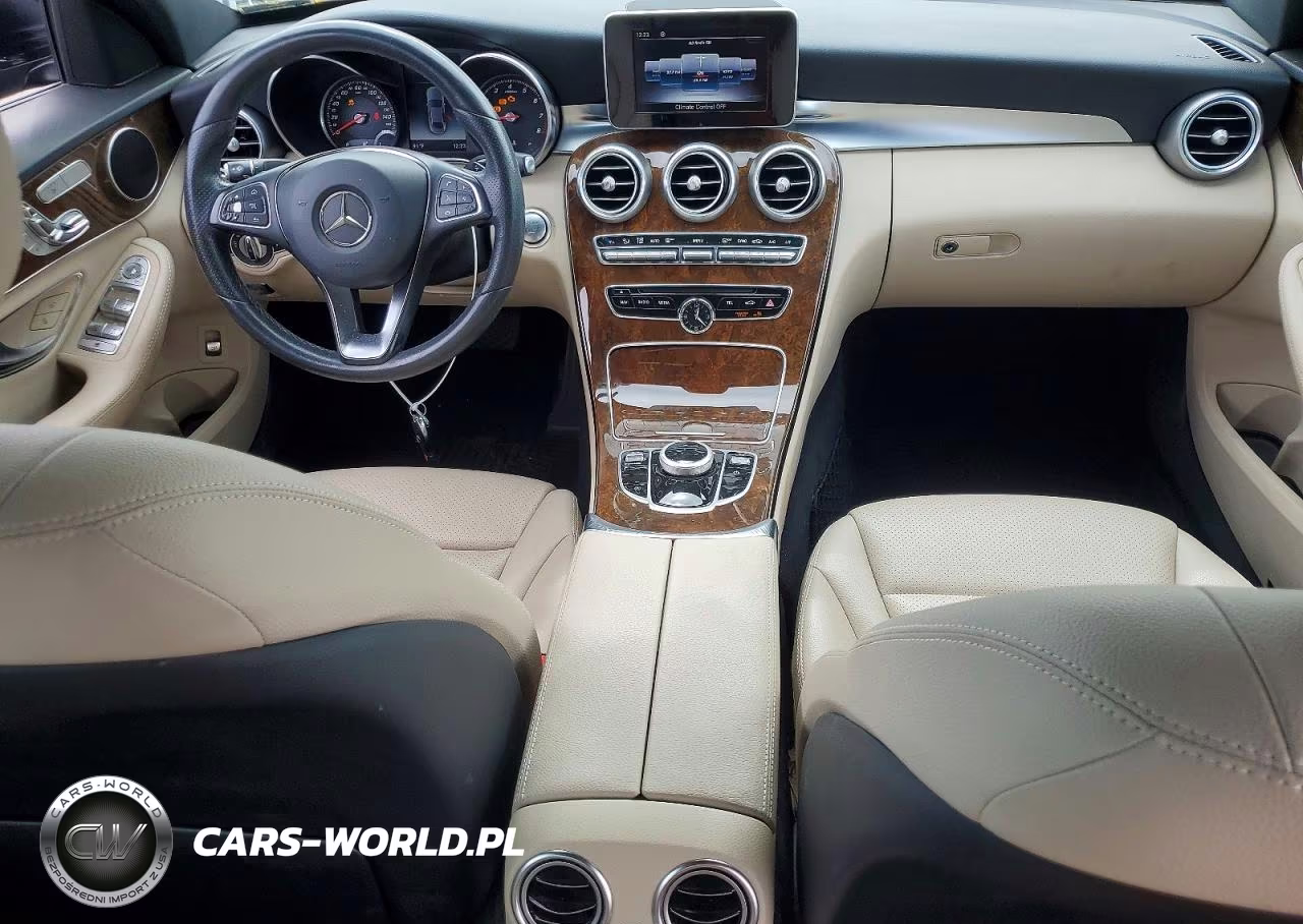 2018 Mercedes-Benz C 300 VIN:55SWF4JB1JU265415 - 8