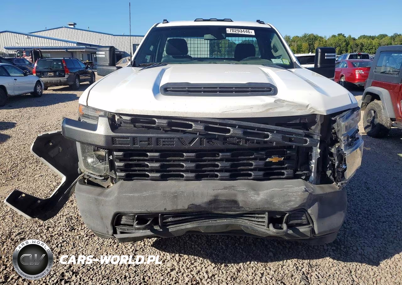 2020 Chevrolet Silverado K3500 VIN:1GC3YSE78LF268805 - 5