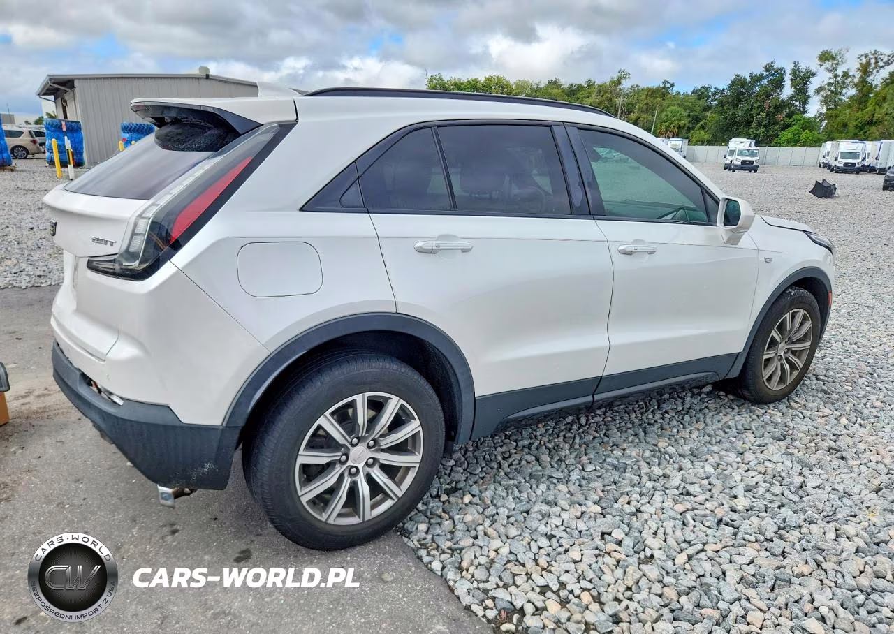 2019 Cadillac Xt4 Sport VIN:1GYFZER46KF176094 - 3