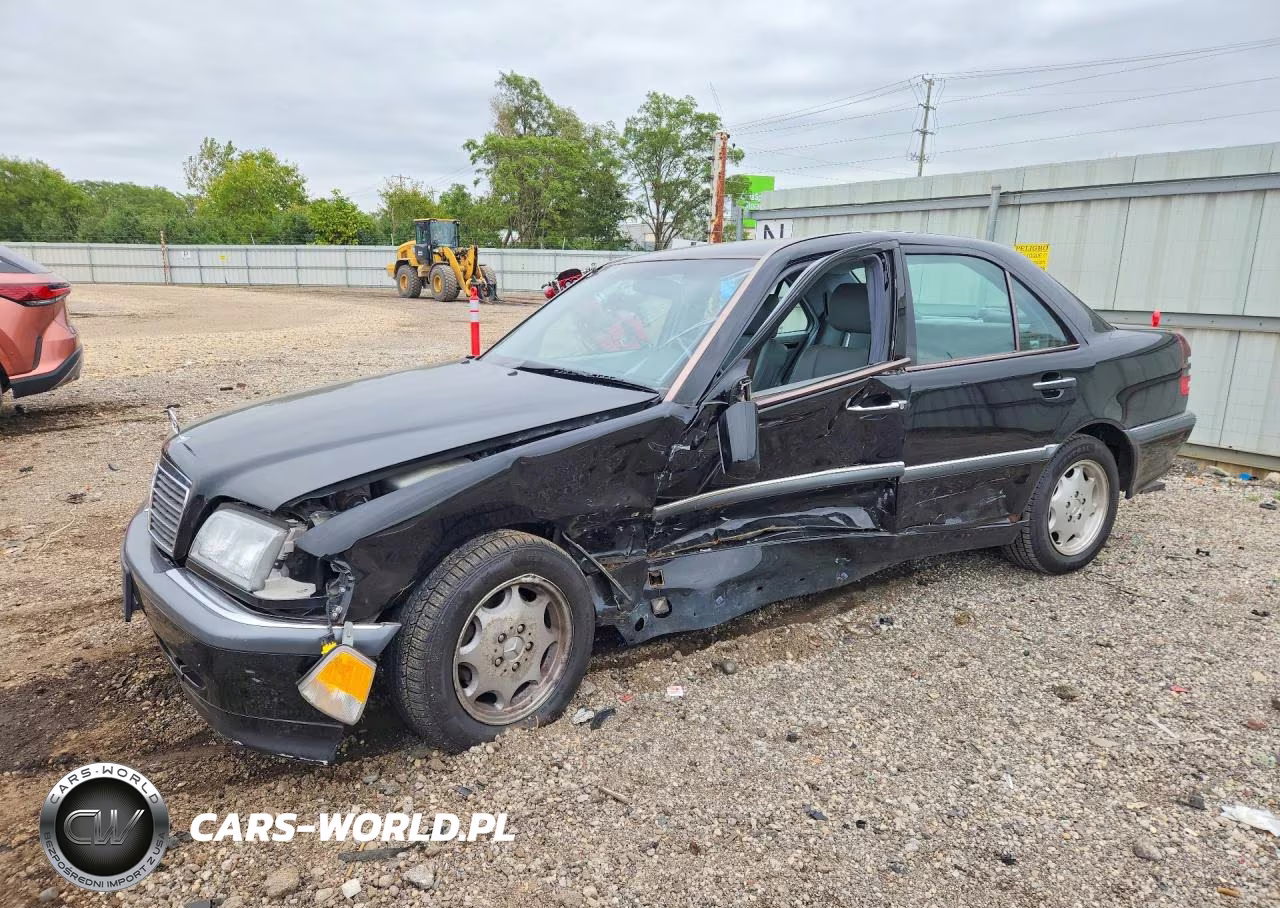 2000 Mercedes-Benz C 230 VIN:WDBHA24GXYA825888 - 1