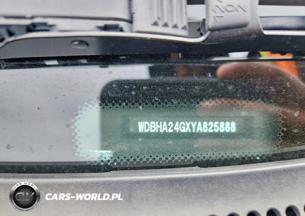 2000 Mercedes-Benz C 230 VIN:WDBHA24GXYA825888 - 12