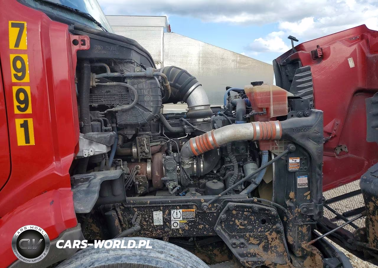2016 Peterbilt 579 Semi Truck VIN:1XPBDP9X2GD297991 - 11