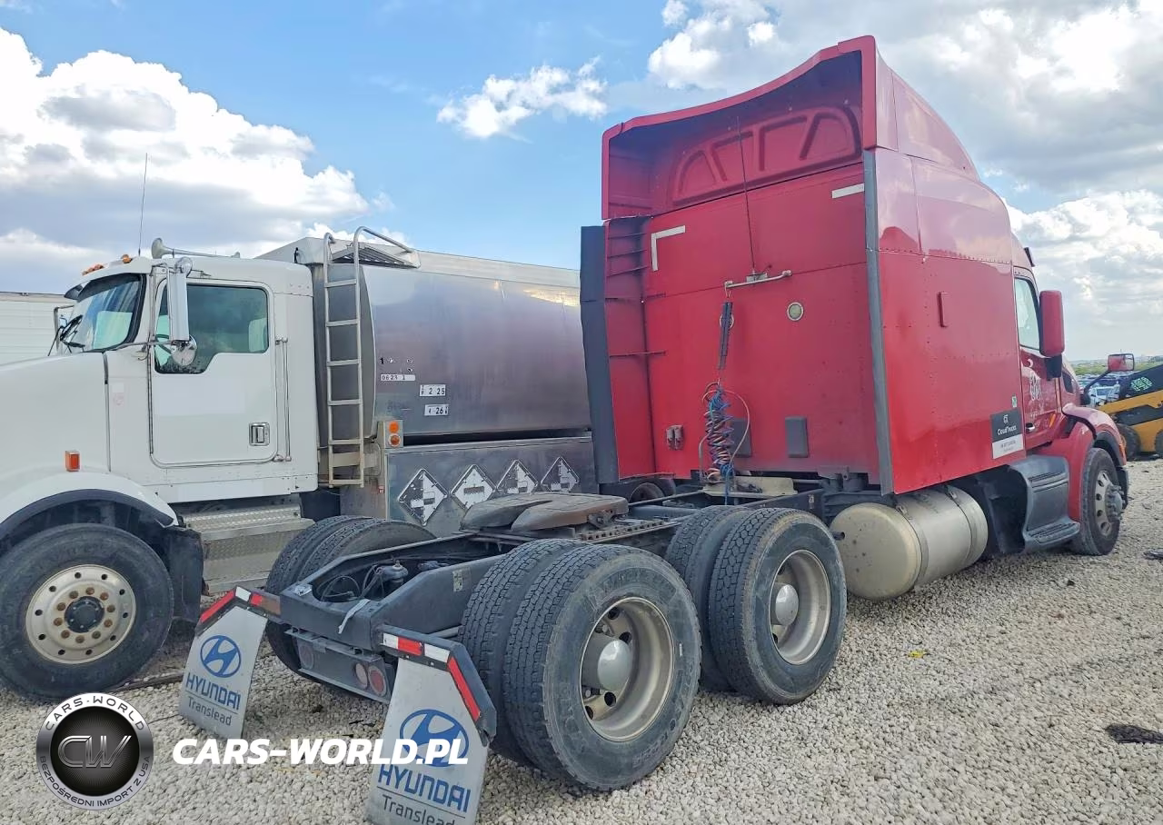 2016 Peterbilt 579 Semi Truck VIN:1XPBDP9X2GD297991 - 3