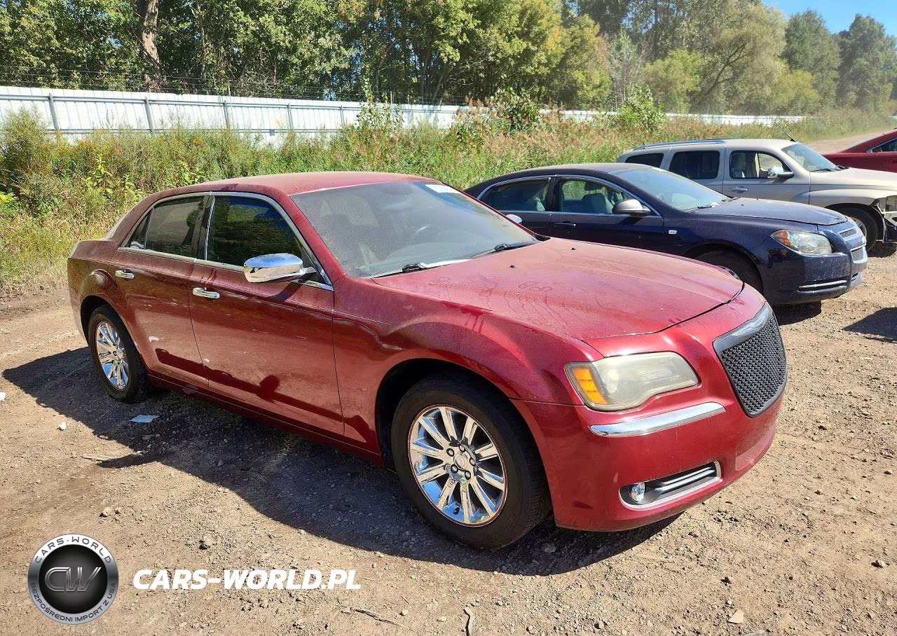 2012 Chrysler 300 Limited VIN:2C3CCACGXCH245332 - 4