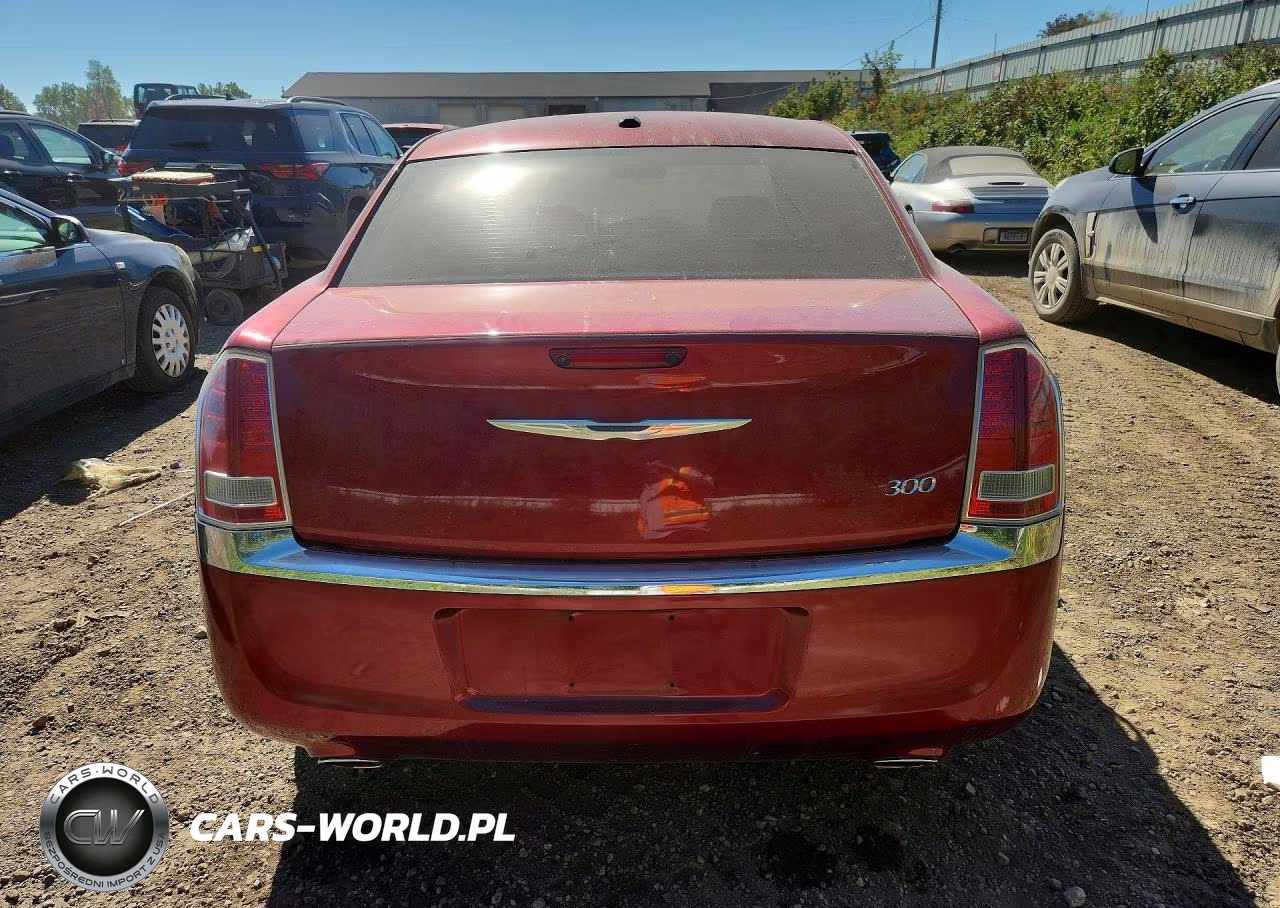 2012 Chrysler 300 Limited VIN:2C3CCACGXCH245332 - 6
