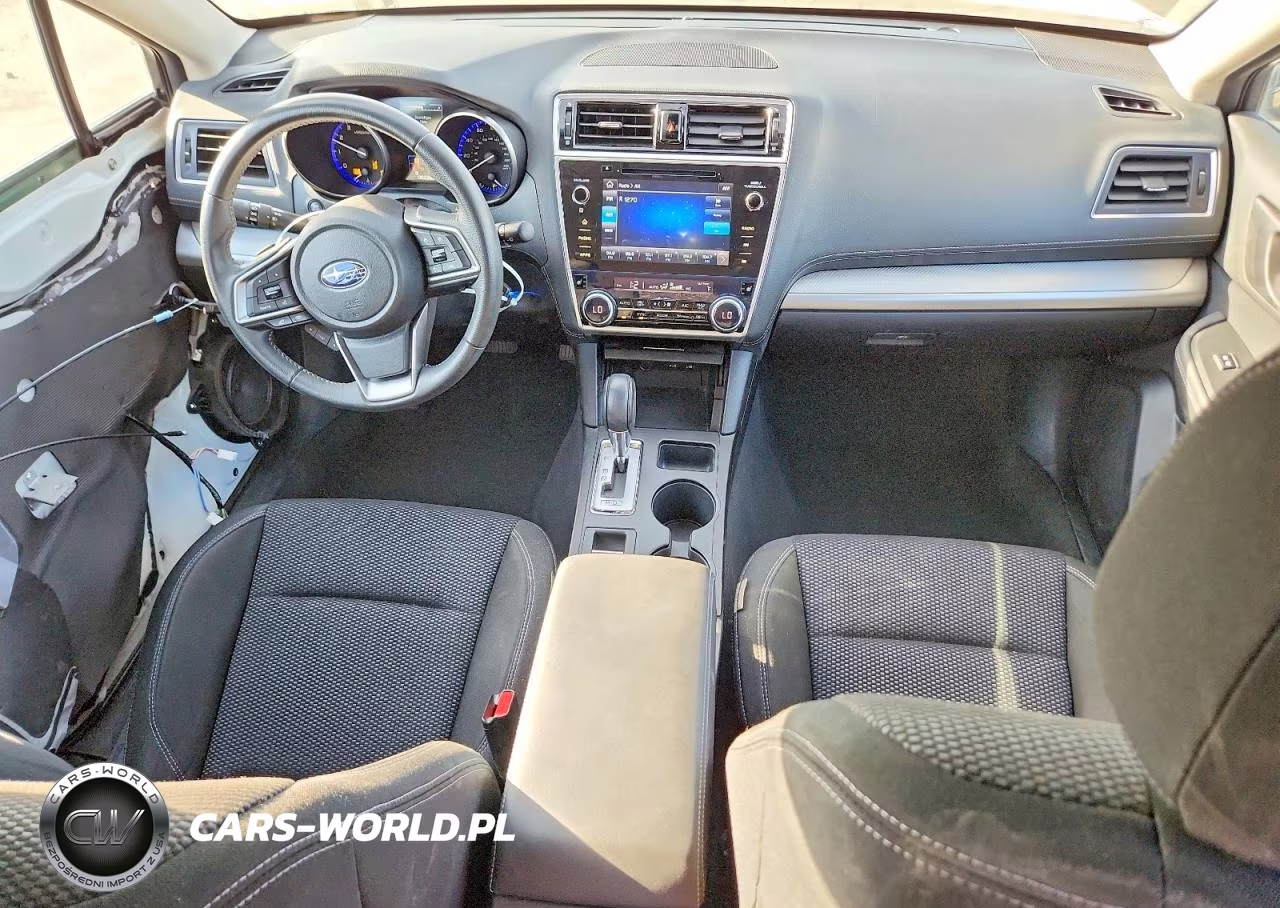 2018 Subaru Outback 2.5I Premium VIN:4S4BSAFC4J3384385 - 8