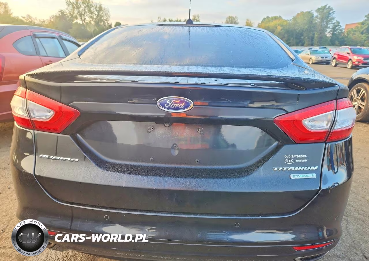 2016 Ford Fusion Titanium VIN:3FA6P0K99GR151582 - 6