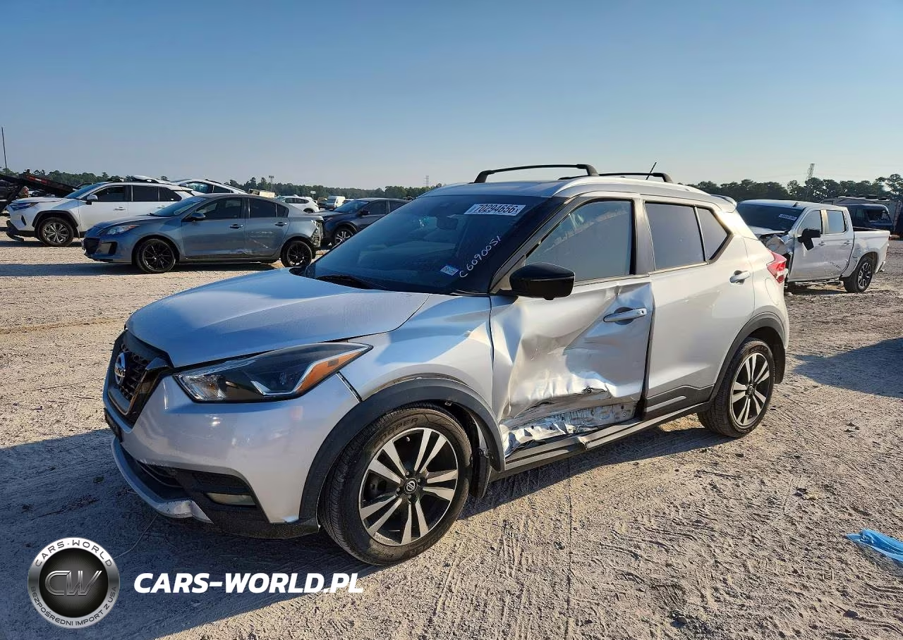 2020 Nissan Kicks Sr VIN:3N1CP5DV7LL508357 - 1